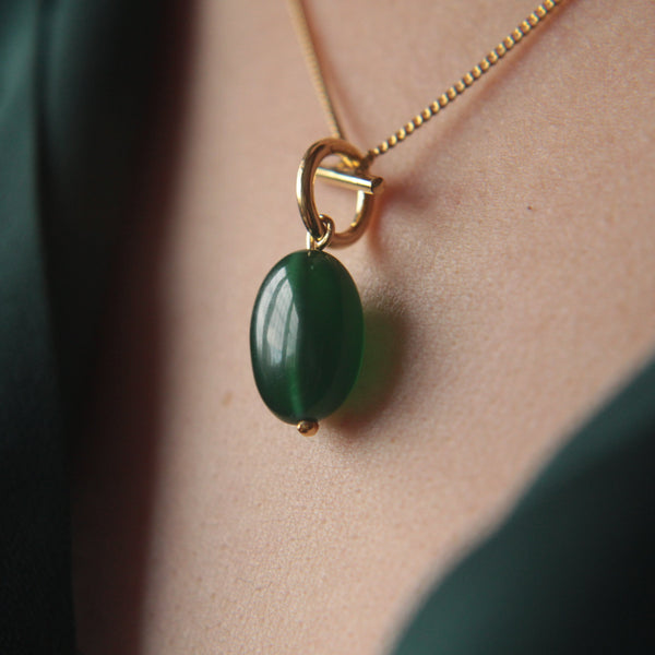 Green Onyx Gold T-Bar Necklace